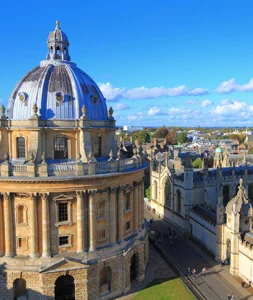 Student-living-guide-thumbnail