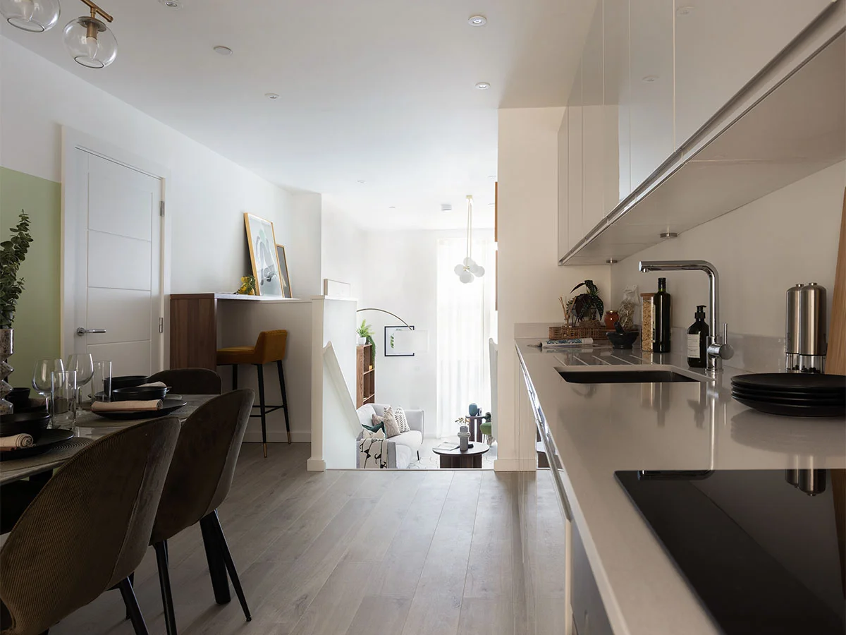 Modern open-plan kitchen and dining area