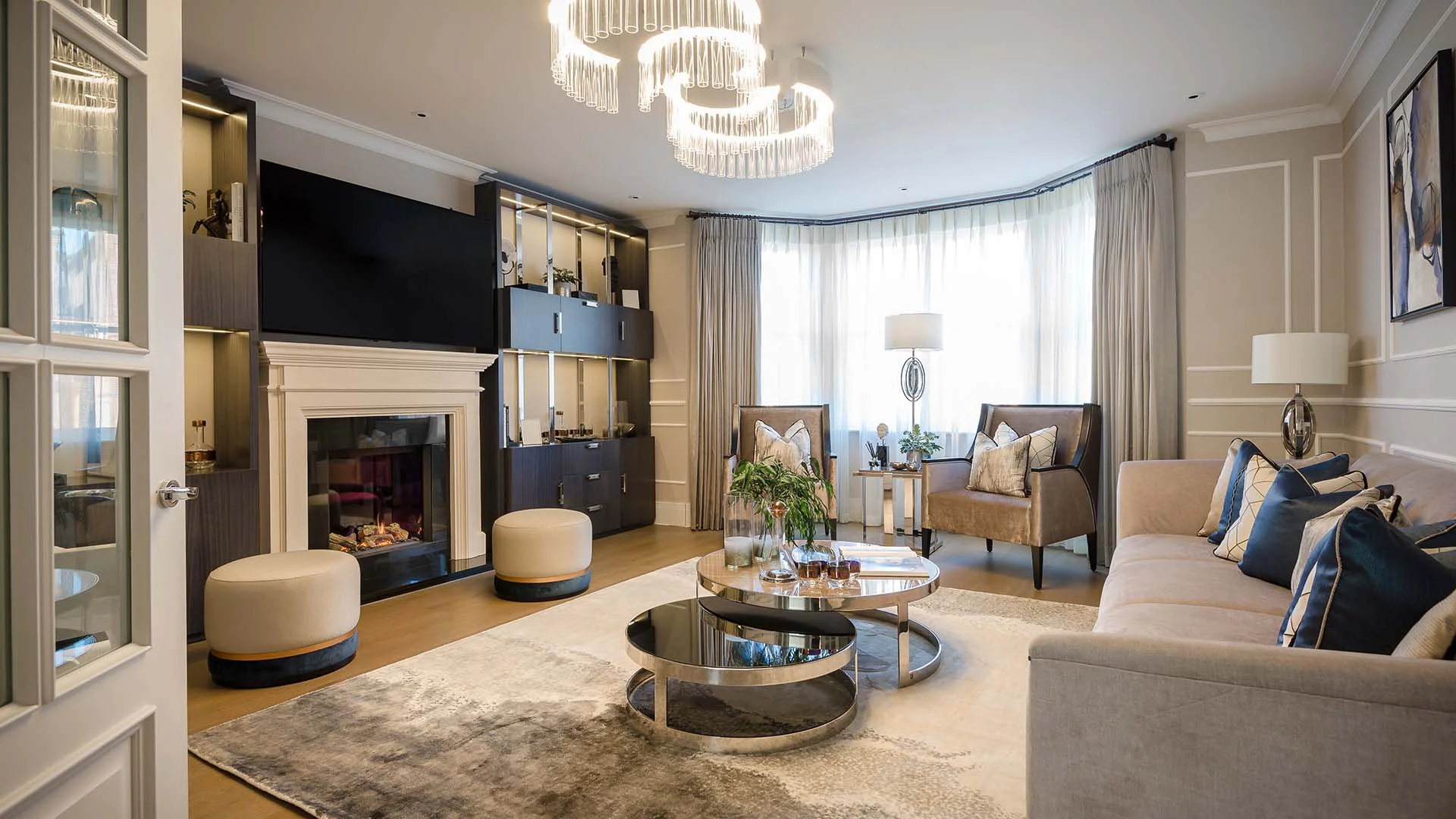 London Property Services for Dubai Investors