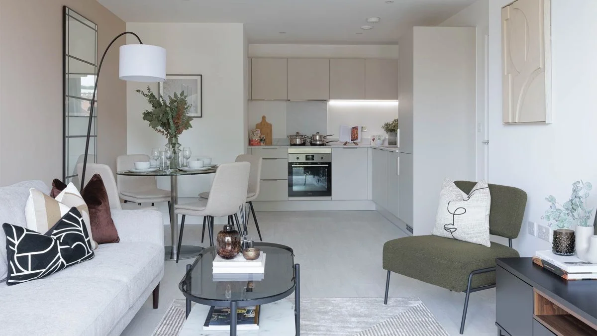 London Square Watford