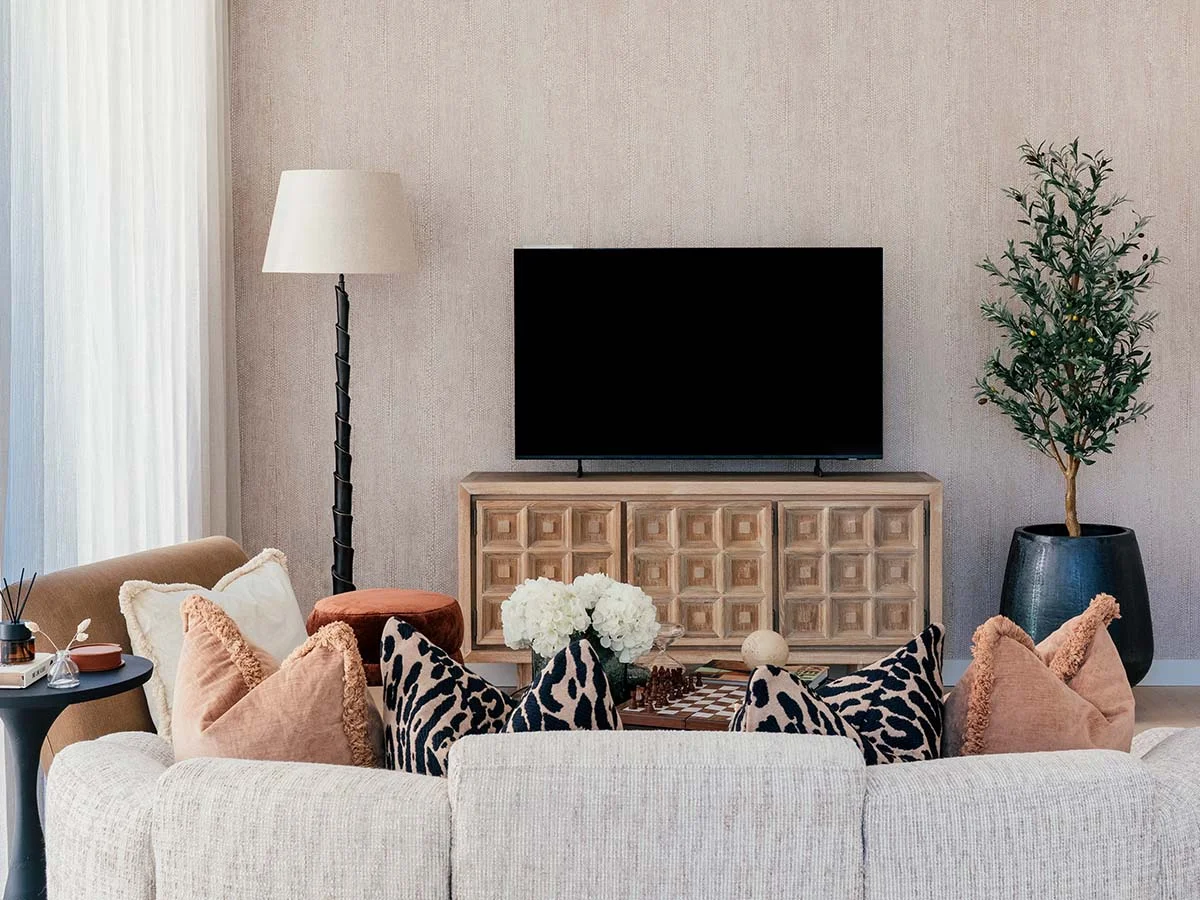 A stunning before and after London flat transformation showing the impact of professional furnishing.