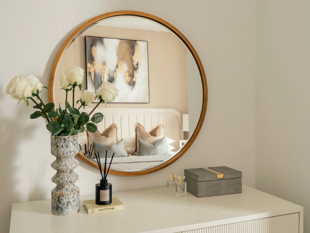 luxury-bedroom-dresser-styling-with-mirror-reflection-riverside