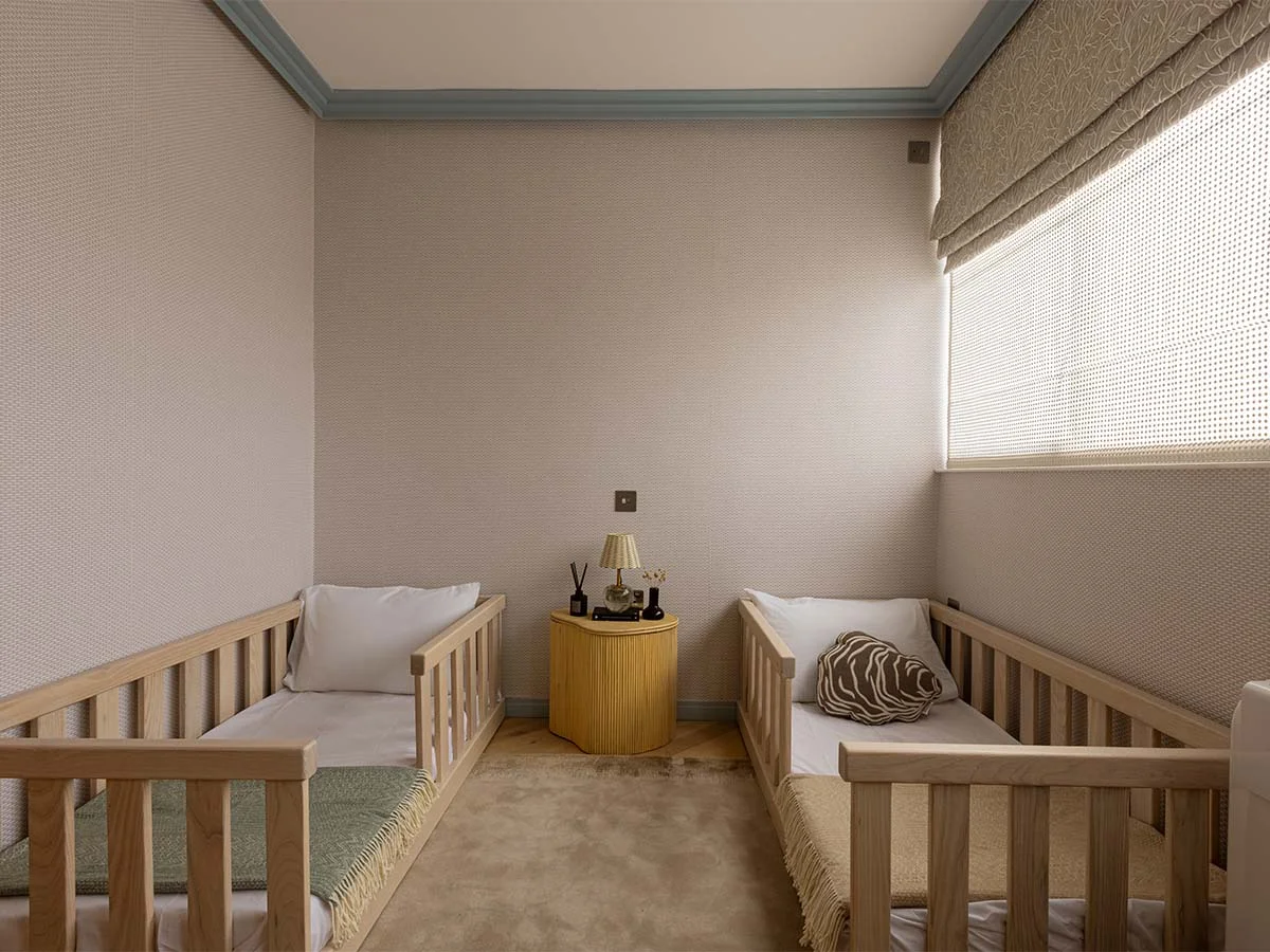modern glass dining table with four chairs at square roots