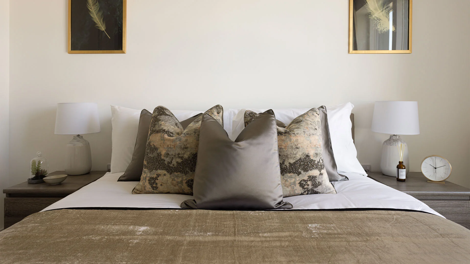 Modern bedroom design for social housing in the UK