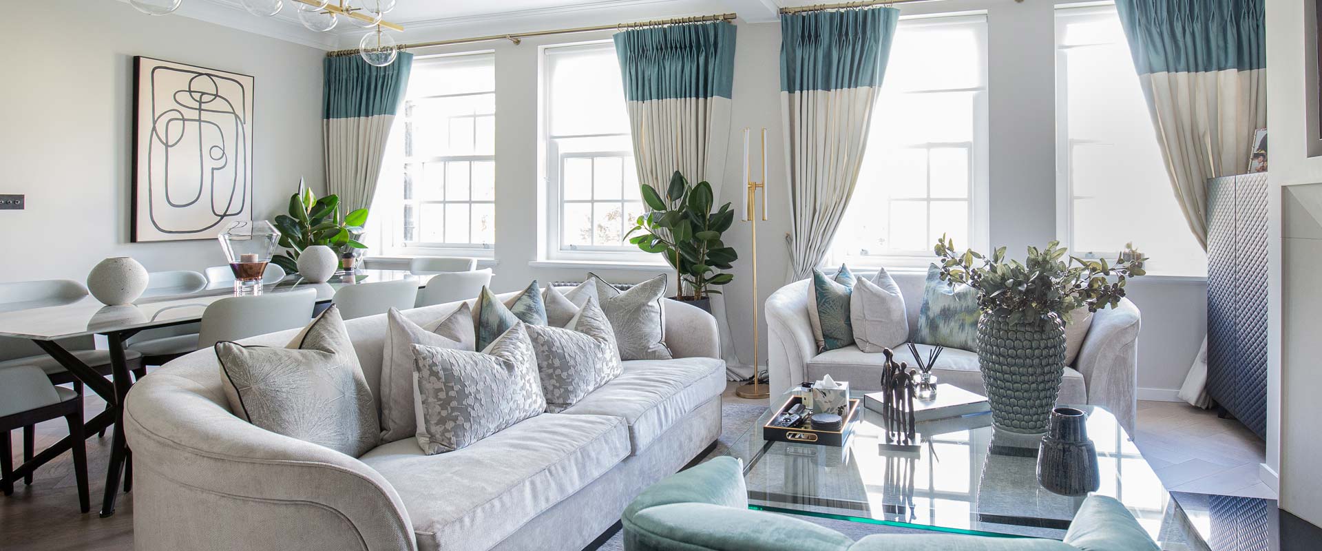 Luxury window dressing in Dubai by Instyle Direct to beautifully décor your home