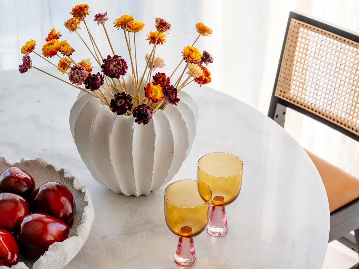 Stylish tabletop décor that hints at how thoughtful touches can redesign your Dubai property